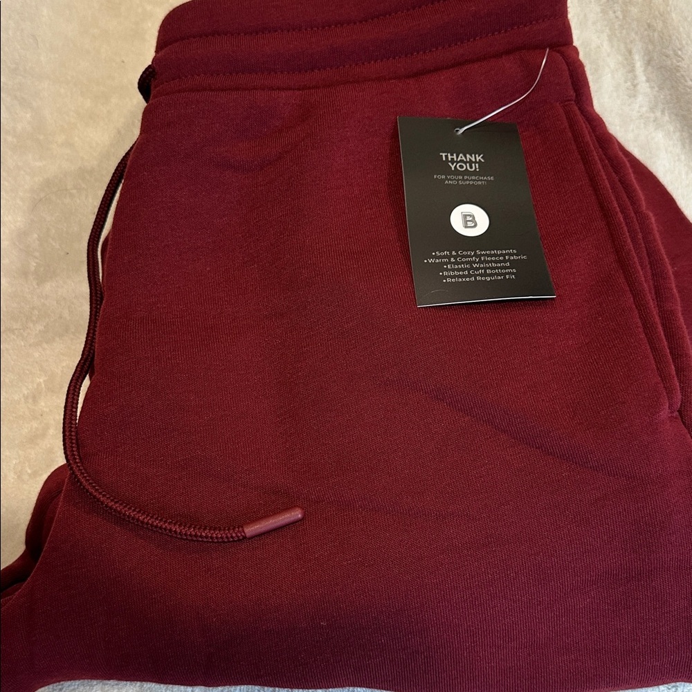 Bottom line ( Amazon) - Woman’s  burgundy Joggers size small